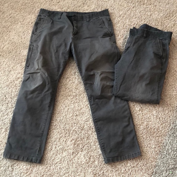 Bundle of two pairs of gray pants - Picture 1 of 11